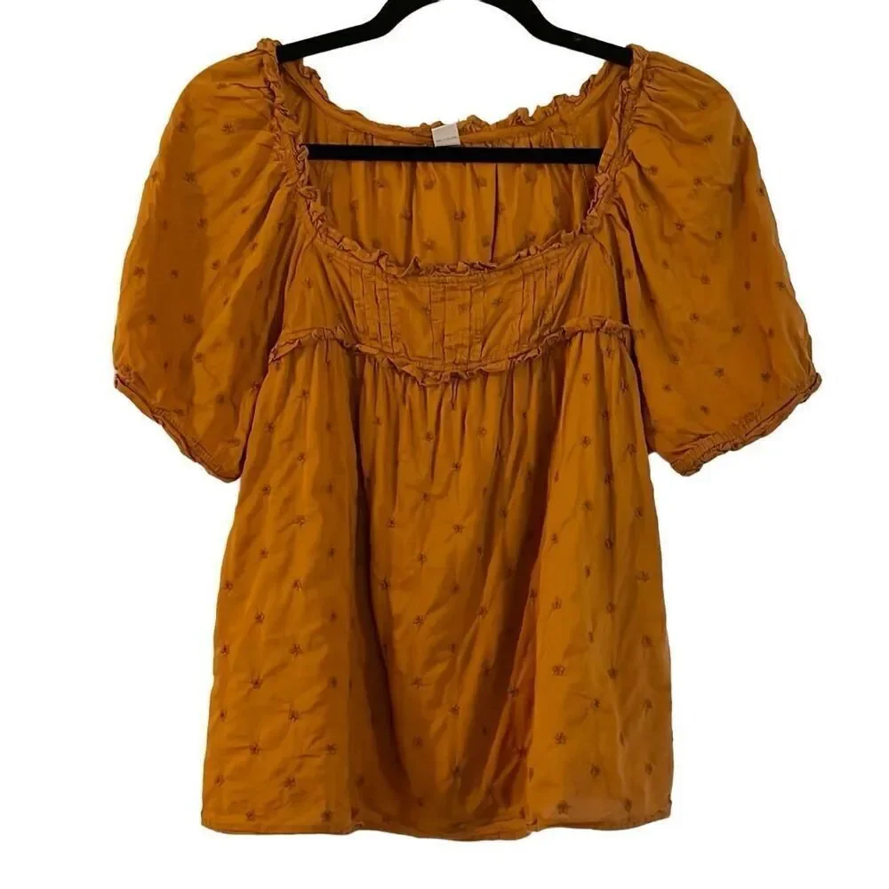 Old Navy brown square neck embroidered puff sleeve top M